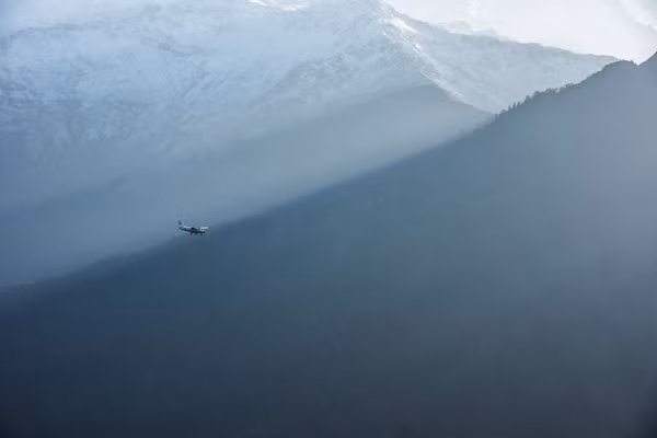 Trong thế giới này, bạn thật nhỏ bé