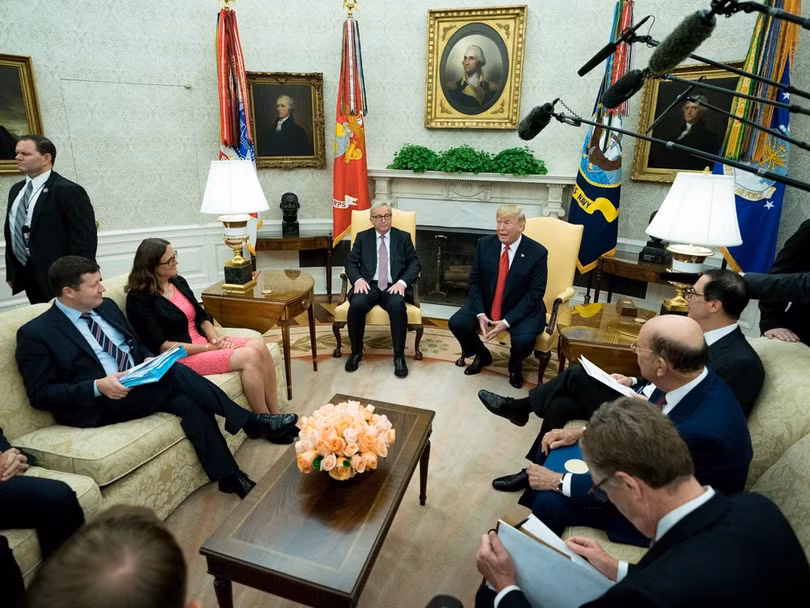 Những thỏa hiệp Mỹ - EU được đưa ra khiến Trung Quốc bất ngờ, bị động ứng phó.