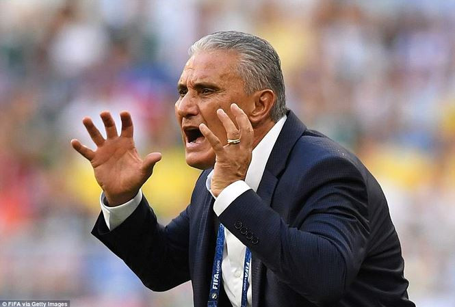HLV Tite đang cân bằng cả công lẫn thủ cho đội tuyển Selecao