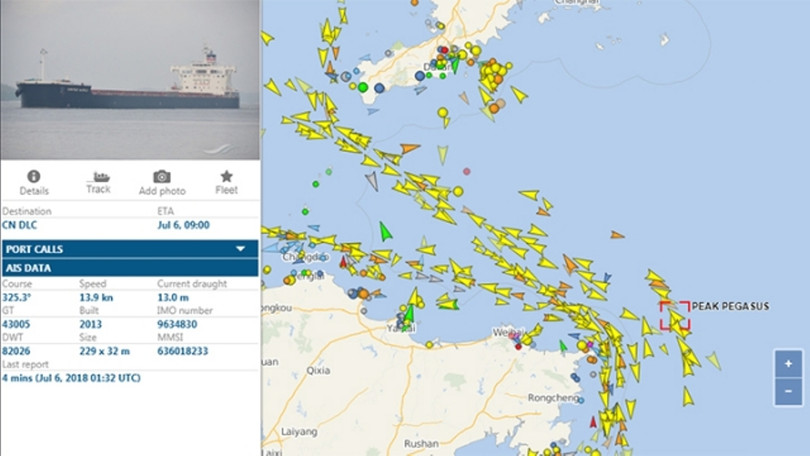 Vị trí tàu Peak Pegasus ở ngoài cảng Đại Liên thể hiện trên trang theo dõi tàu thuyền quốc tế