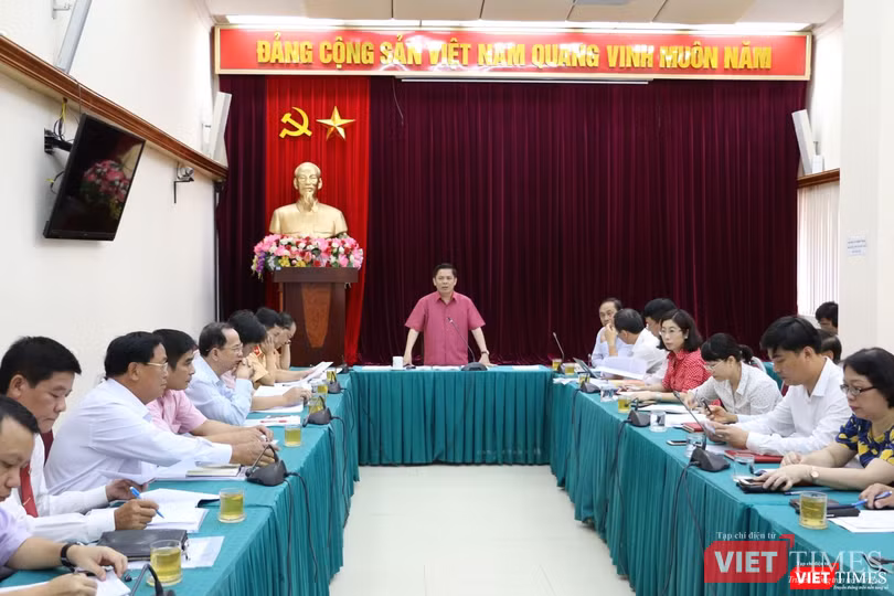 Bộ trưởng khuyến khích phát triển công nghệ thông tin, ứng dụng công nghệ mới vào hoạt động kinh doanh vận tải bằng xe ô tô.