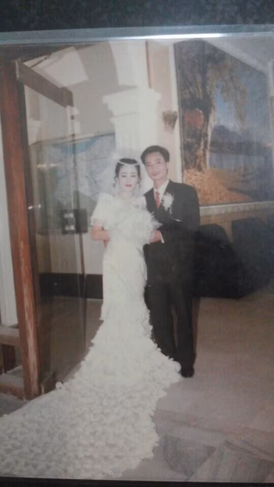 Bồi hồi ngắm lại những tấm ảnh cưới 20 năm có lẻ ảnh 13