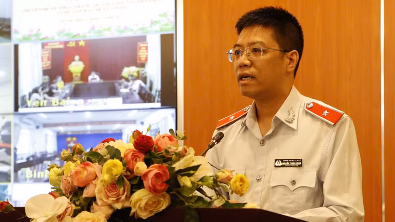 Chung - thanh tra bo.jpg