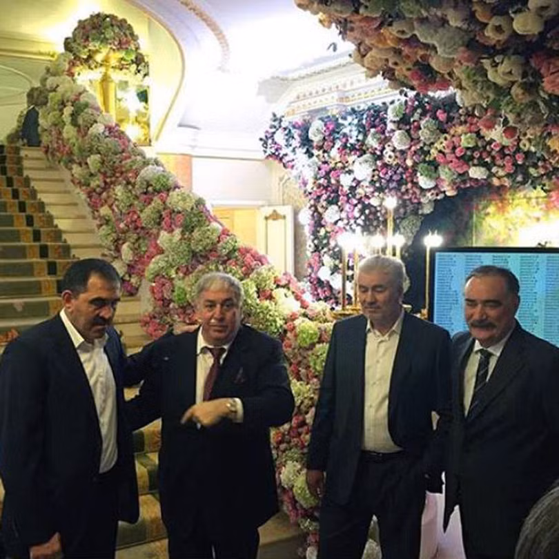 Video: Đám cưới xa hoa nhất hành tinh của con trai tỷ phú Nga ảnh 6