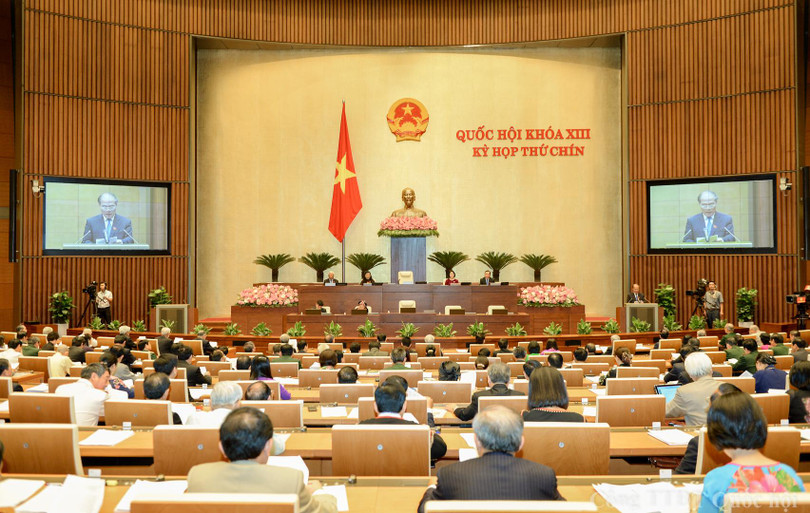 Quốc hội khóa 13 đã ban hành Bộ luật tố tụng hình sự mới vào năm 2015, trong đó quy định một nguyên tắc mới quan trọng tại Điều 8 về tôn trọng bảo vệ quyền con người. Quốc hội khóa 13 đã ban hành Bộ luật tố tụng hình sự mới vào năm 2015, trong đó quy định một nguyên tắc mới quan trọng tại Điều 8 về tôn trọng bảo vệ quyền con người.