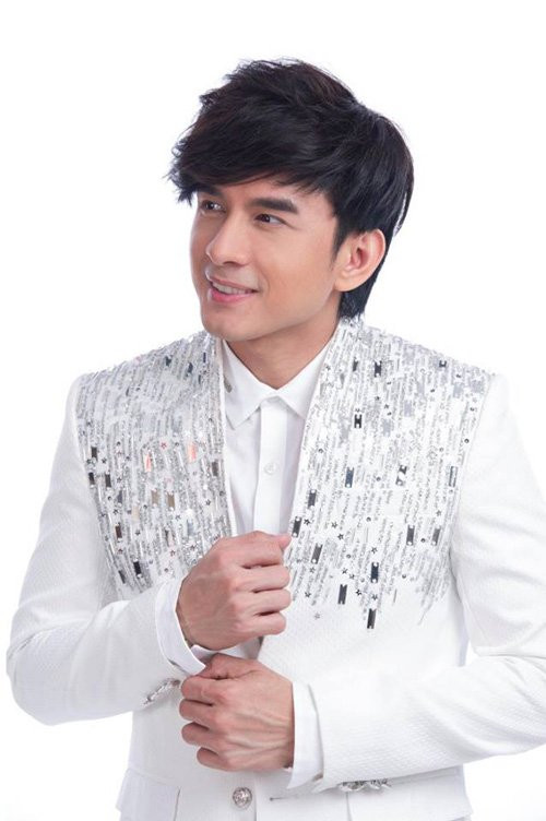 7 sao viet dep 'ca hinh lan tieng' hinh anh 8