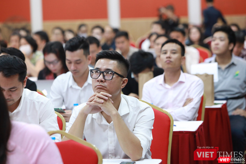 Diễn đàn thu hút sự tham gia của các nhà quản lý, hoạch định chính sách, chuyên gia và cả các doanh nghiệp trong lĩnh vực sản xuất nội dung số, kinh doanh, khai thác quảng cáo số trong và ngoài nước. Diễn đàn thu hút sự tham gia của các nhà quản lý, hoạch định chính sách, chuyên gia và cả các doanh nghiệp trong lĩnh vực sản xuất nội dung số, kinh doanh, khai thác quảng cáo số trong và ngoài nước.