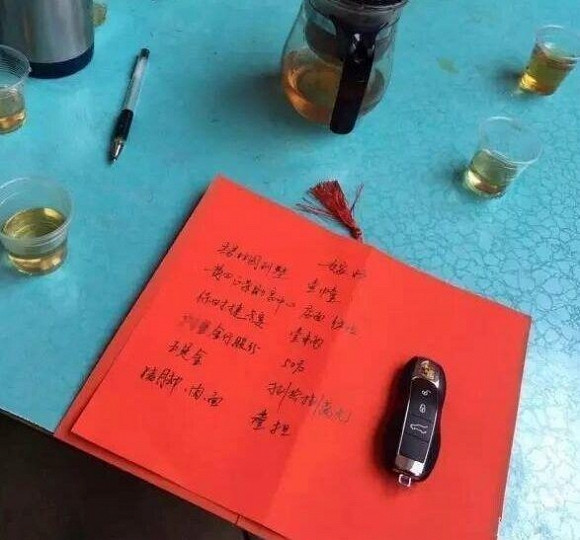 Choáng váng với đám cưới có của hồi môn 'khủng' 0