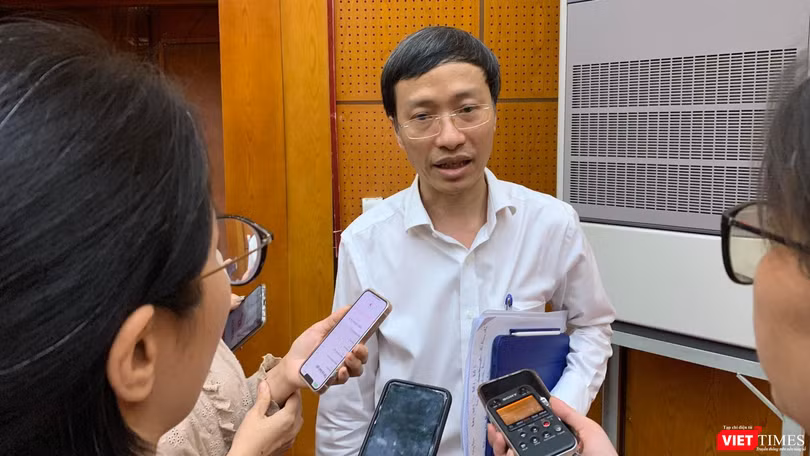 GS.TS. Phan Trọng Lân - Cục trưởng Cục Y tế dự phòng.