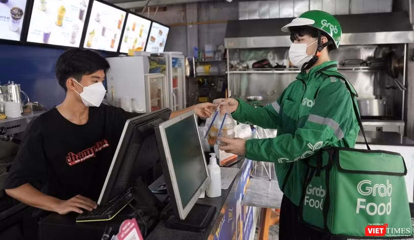 Các hãng xe công nghệ ghi nhận chi phí hoạt động của các tài xế tăng trung bình 10-20% liên quan đến giá xăng.