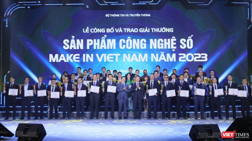 make-in-vn-123-7366 (1).jpg