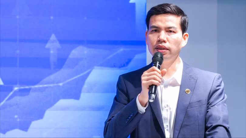 Ông Lê Hồng Quang - Tổng Giám đốc MISA phát biểu khai mạc.jpg