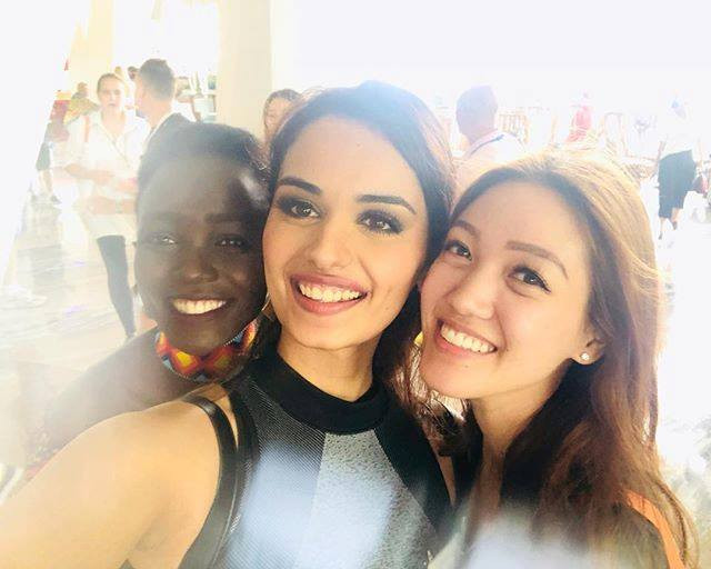 15 bức ảnh biết nói về vẻ đẹp thuần khiết và bí ẩn của Hoa hậu Thế giới ảnh 2