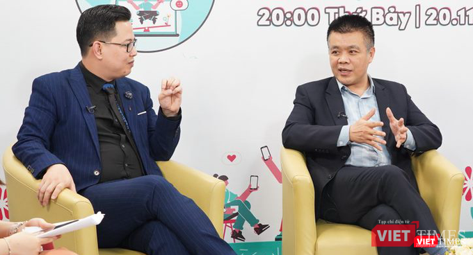 Ông Nguyễn Lâm Thanh - đại diện TikTok Việt Nam (bìa phải).