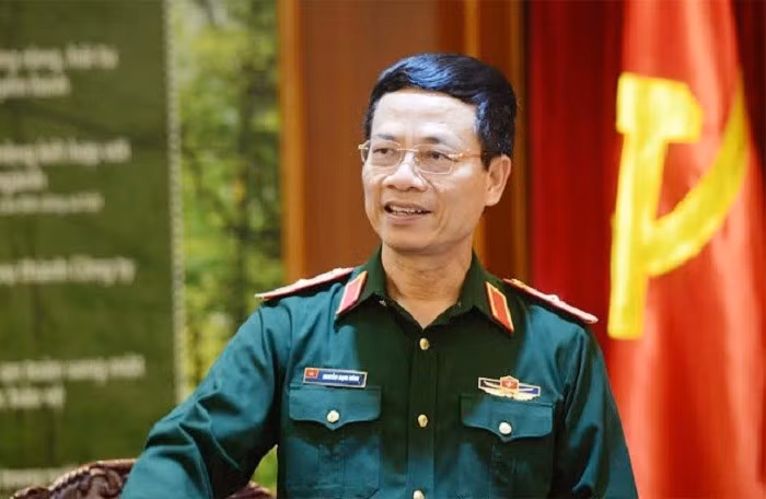 Thiếu tướng Nguyễn Mạnh Hùng.