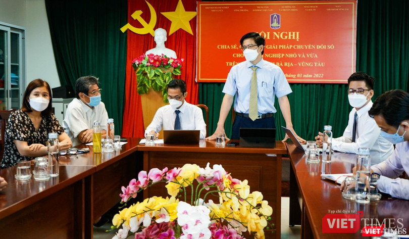 Buổi làm việc của Trung tâm Internet Việt Nam (VNNIC), Sở TT&TT tỉnh Bà Rịa – Vũng Tàu và Nhà đăng ký tên miền iNET về việc hỗ trợ các doanh nghiệp nhỏ và vừa tăng tốc chuyển đổi số. Buổi làm việc của Trung tâm Internet Việt Nam (VNNIC), Sở TT&TT tỉnh Bà Rịa – Vũng Tàu và Nhà đăng ký tên miền iNET về việc hỗ trợ các doanh nghiệp nhỏ và vừa tăng tốc chuyển đổi số.