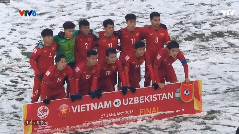 U23 Việt Nam trở thành “người hùng” mới của bóng đá châu Á ảnh 12