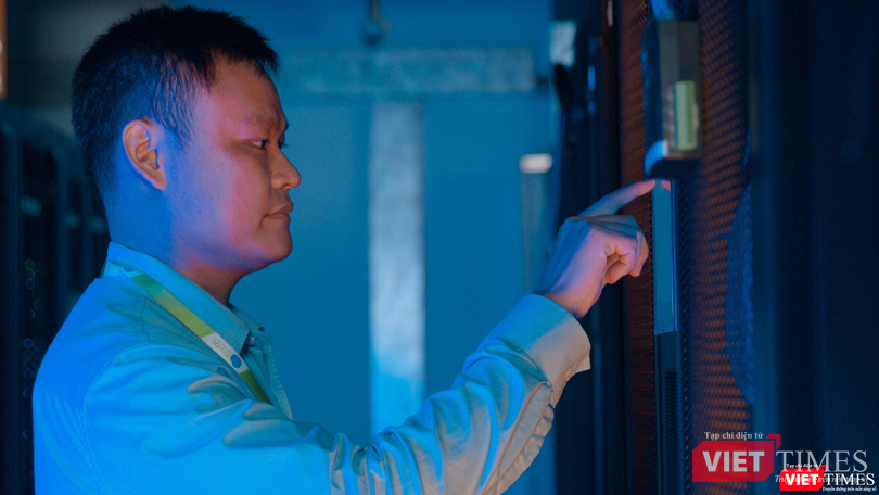 EcoDC là giải pháp chuyển đổi số tiêu biểu được tôn vinh tại Giải thưởng Chuyển đổi số Việt Nam 2021. EcoDC là giải pháp chuyển đổi số tiêu biểu được tôn vinh tại Giải thưởng Chuyển đổi số Việt Nam 2021.