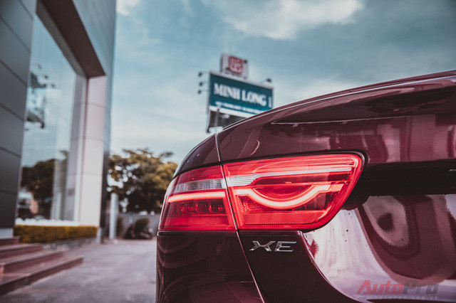 Cận cảnh "báo đỏ" Jaguar XE-S đầu tiên Việt Nam ảnh 6 Cận cảnh "báo đỏ" Jaguar XE-S đầu tiên Việt Nam ảnh 6