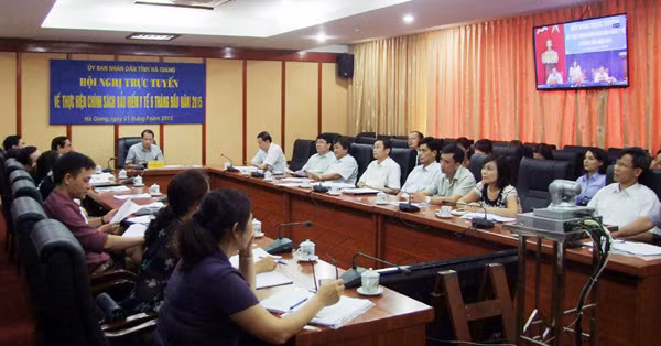 Hội nghị trực tuyến về thực hiện chính sách bảo hiểm y tế. Ảnh: BHXH Hà Giang