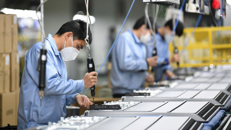 Chuyển đổi số trở thành cú hích thúc đẩy năng suất lao động.