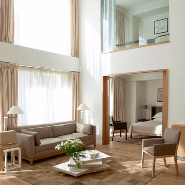 Video: Về Mỹ sau vụ cướp, Kim áp dụng chế độ an ninh của nguyên thủ ảnh 3