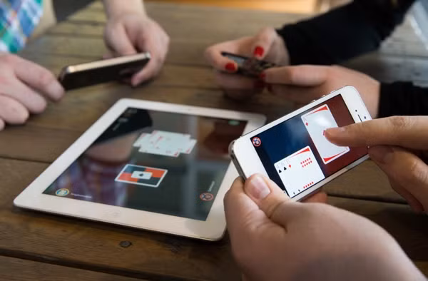 Game mobile Việt được tải nhiều nhất 2015 là game bài