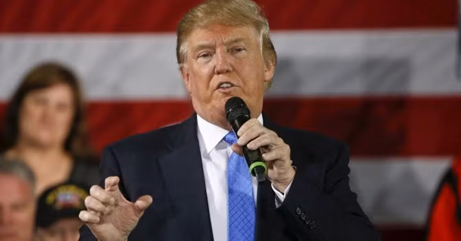 Ông Donald Trump vận động tranh cử tại Janesville, bang Wisconsin hôm 29/03/2016.