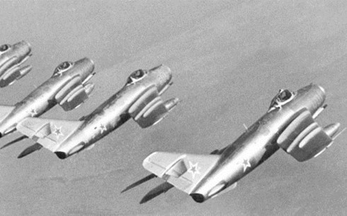 Các máy bay MiG-15 do Liên Xô sản xuất và tham gia Chiến tranh Triều Tiên. Ảnh: MilitaryHistoryNow.