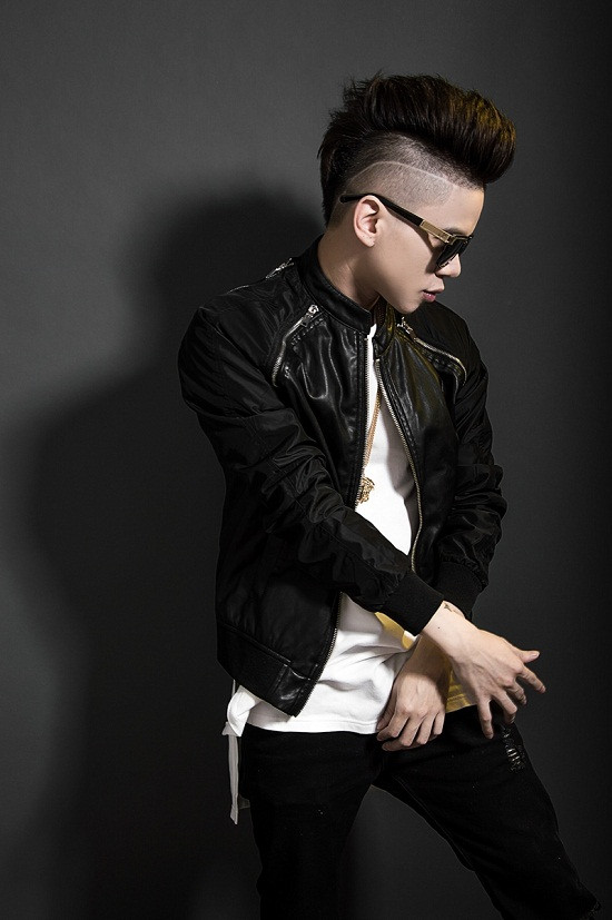 Phía sau sự im lặng bất thường của một quán quân nhạc Việt ảnh 3 Phía sau sự im lặng bất thường của một quán quân nhạc Việt ảnh 3