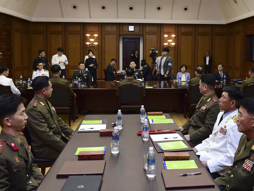 Quang cảnh cuộc hội đàm.