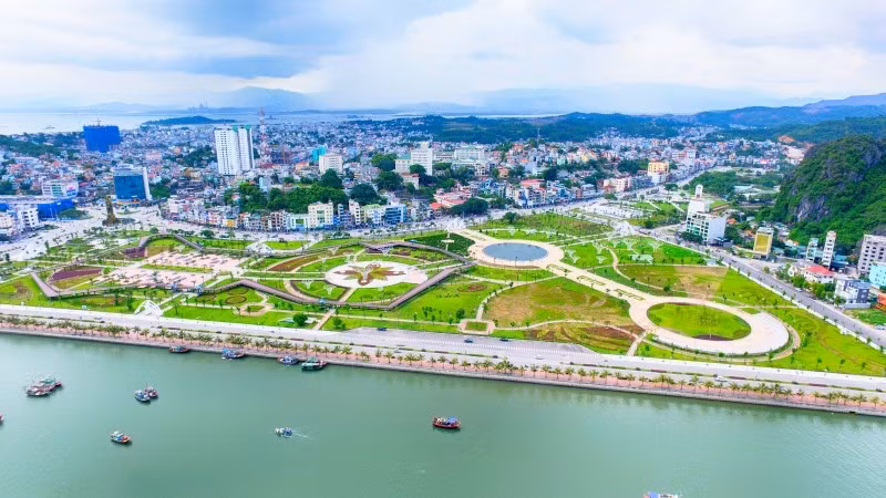 Mặc dù chưa có quy hoạch rõ ràng nhưng nhiều nhà đầu tư đã mua đất Vân Đồn