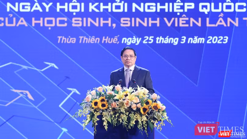 Thủ tướng Phạm Minh Chính yêu cầu các bộ, ngành, địa phương tiếp tục tạo môi trường, điều kiện, cơ sở pháp lý thuận lợi để thanh niên khởi nghiệp.