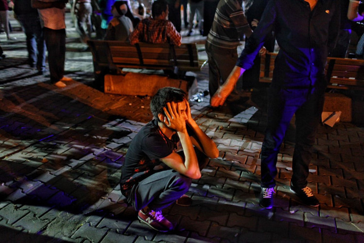 Sây bay Thổ Nhĩ Kỳ hỗn loạn sau vụ đánh bom đẫm máu ảnh 8