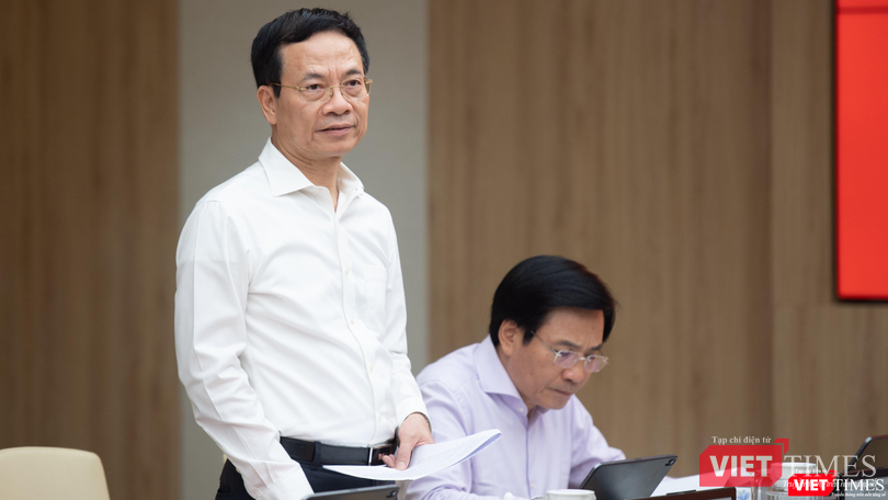 Bộ trưởng Bộ Thông tin và Truyền thông Nguyễn Mạnh Hùng cho biết, Bộ đã yêu cầu các doanh nghiệp cung cấp dịch vụ mạng xã hội xuyên biên giới như Facebook, Google (YouTube), TikTok... ngăn chặn, gỡ bỏ hàng chục nghìn nội dung vi phạm. Tỷ lệ chặn, gỡ trung bình đạt trên 93%..