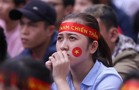 Cổ động viên tại Đa Nẵng. Ảnh: Nguyễn Đông