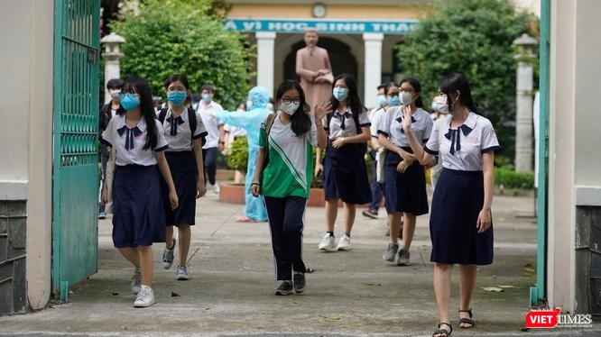 Theo thống kê của Bộ GDĐT, tổng số học sinh học trực tiếp trên cả nước đạt tỷ lệ 93,71%.