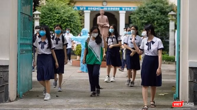 Theo thống kê của Bộ GDĐT, tổng số học sinh học trực tiếp trên cả nước đạt tỷ lệ 93,71%.