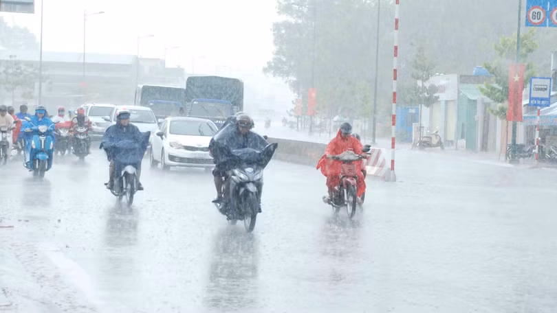 Dự báo thời tiết hôm nay (6/6): Hà Nội đề phòng dông lớn