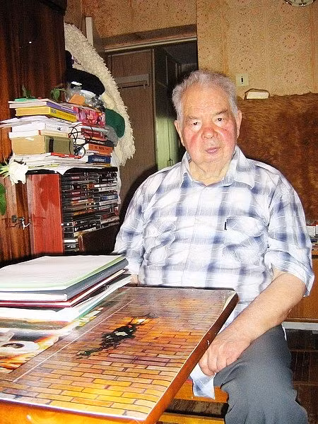 Chỉ riêng việc chế tạo ra “sản phẩm RDS6s” đã đưa tên tuổi Oleg Alecxandrovich Lavrentiev sánh ngang với nhà bac học vĩ đại Lômônôxôv. Chỉ riêng việc chế tạo ra “sản phẩm RDS6s” đã đưa tên tuổi Oleg Alecxandrovich Lavrentiev sánh ngang với nhà bac học vĩ đại Lômônôxôv.