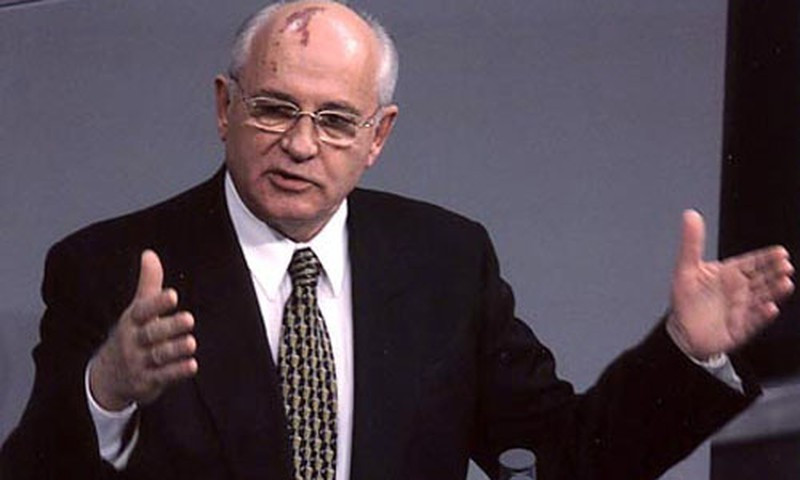 Cựu Tổng thống Liên Xô M. Gorbachov đã bỏ ngoài tai mọi báo cáo của KGB?