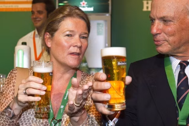 Charlene de Carvalho-Heineken với thương hiệu Heineken nổi tiếng toàn cầu đã có vị trí thứ 12 với 11,7 tỷ USD.