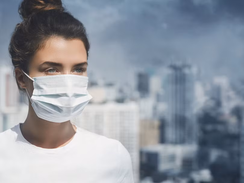 Chăm sóc da cũng là một cách bảo vệ cơ thể trước những tác hại xấu của ô nhiễm không khí (Ảnh: Internet)