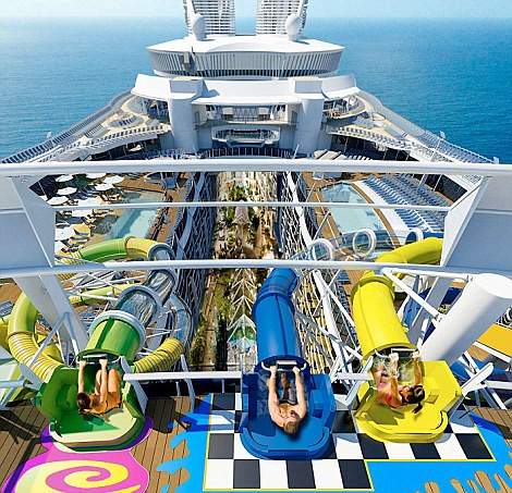  Choáng với siêu du thuyền lớn nhất thế giới chở gần 8.500 người ảnh 3