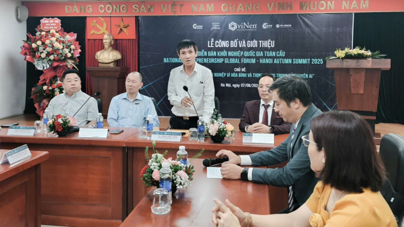 Tiến sĩ Đinh Việt Hòa, Chủ tịch Hiệp hội Khởi nghiệp Quốc gia phát biểu tại Lễ công bố.