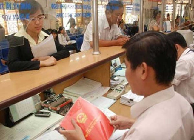 Dịch vụ trực tuyến này cho phép người sử dụng điền và gửi trực tuyến văn bản. 