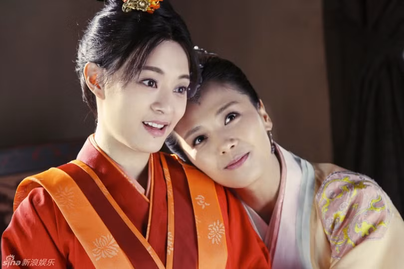 Tôn Lệ, Lưu Đào và “bom tấn” cổ trang Mị Nguyệt truyện