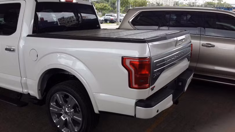 Xe bán tải hạng sang Ford F-150 Limited 2016 giá 1,4 tỷ đồng ảnh 4