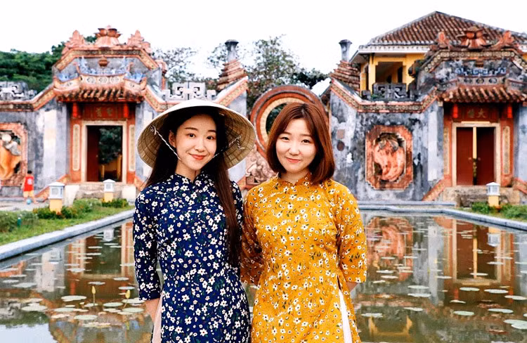 khach-du-lich-han-quoc-2.jpg