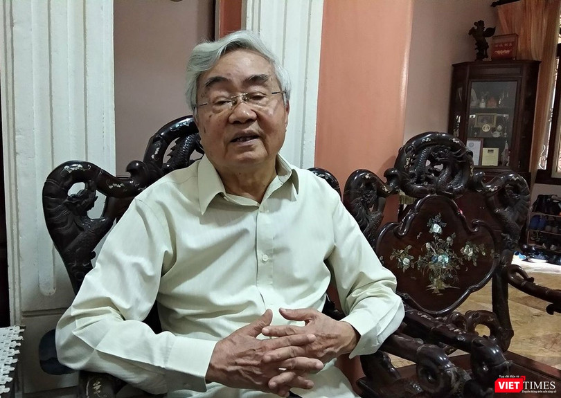 GS. VS. Phạm Minh Hạc -- Nguyên Bộ trưởng Bộ Giáo dục.